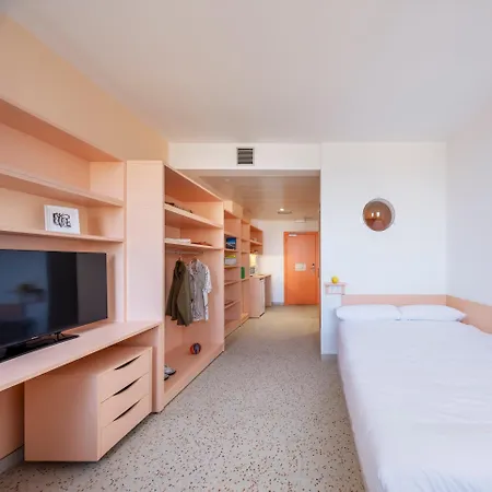 Valencia Tower 布尔雅索特