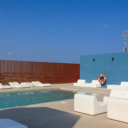 Valencia Tower 酒店 布尔雅索特