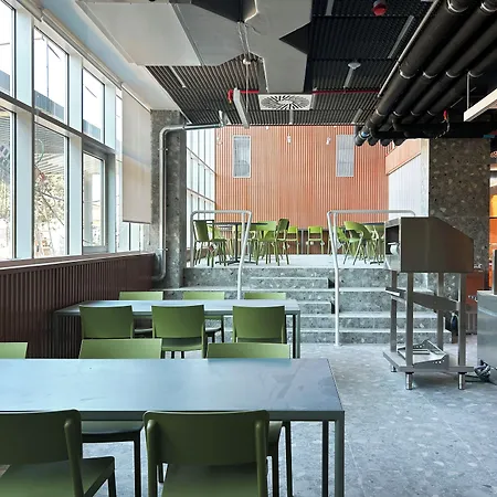 Valencia Tower 酒店 布尔雅索特