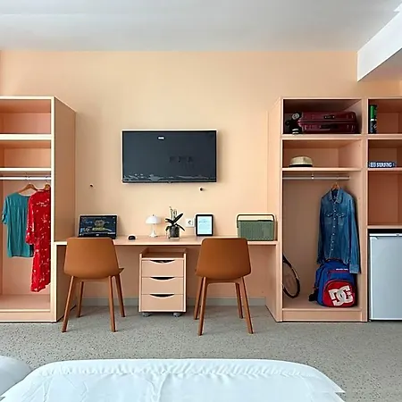Valencia Tower Hotel 3*