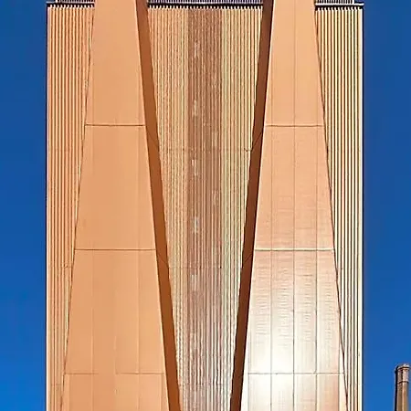 Valencia Tower