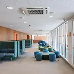 Valencia Tower 3* בורחאסוט