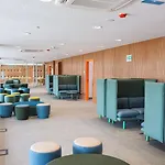 Valencia Tower מלון בורחאסוט