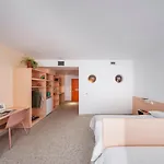 Valencia Tower מלון