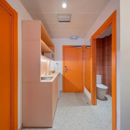 Valencia Tower 3*
